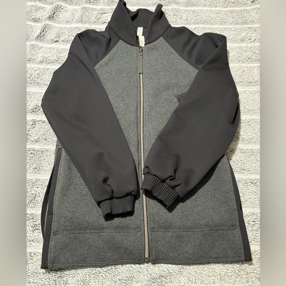 Lululemon Man Black Grey Reversible Microfiber Knit Athletic Bomber Jacket Sz 6 - Picture 4 of 9